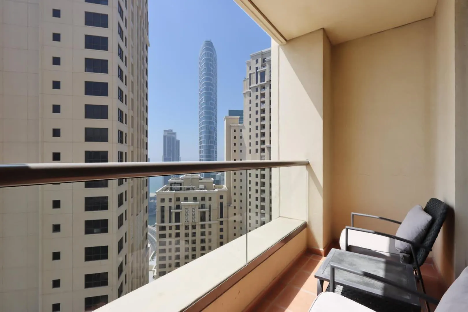 Livbnb-Serene 2Bhk Apartment With Marina Views Дубай 0*,