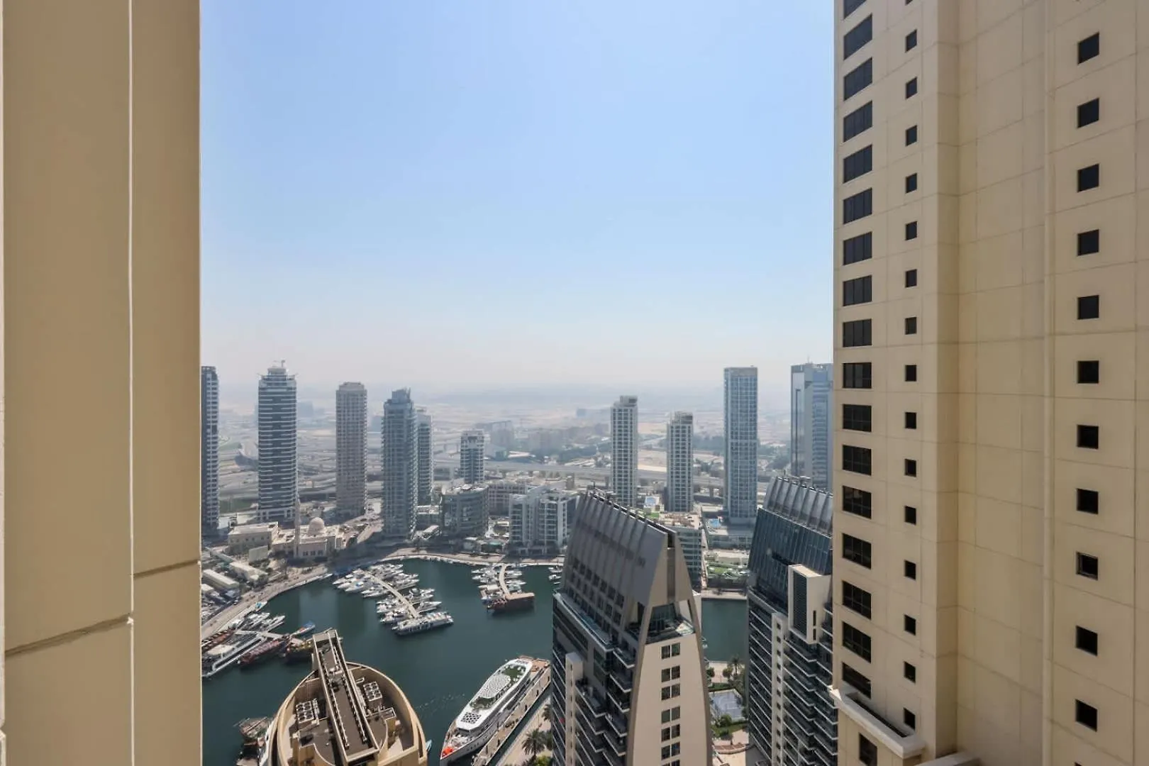 Livbnb-Serene 2Bhk Apartment With Marina Views Dubai United Arab Emirates