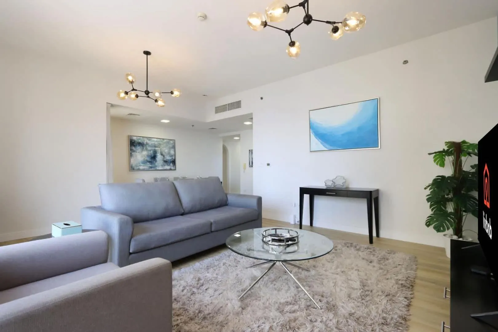Livbnb-Serene 2Bhk Apartment With Marina Views Dubai