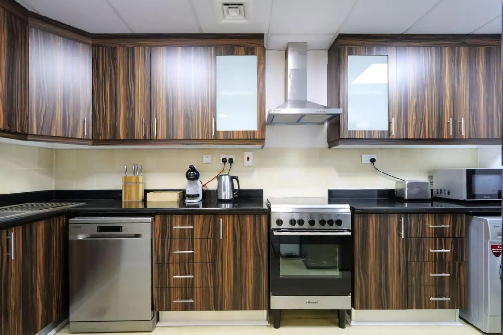 Livbnb-Serene 2Bhk Apartment With Marina Views Dubai Förenade Arabemiraten
